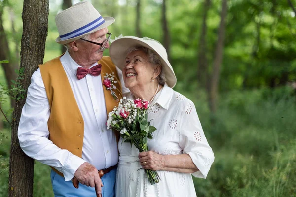 Senior Couple Having Marriage Nature Summer Day — Stock Photo, Image