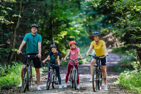 Young Family Little Children Bike Trip Together Nature — Zdjęcie stockowe