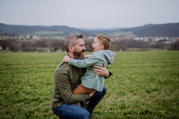 Father His Little Son Walk Nature — Stock Photo, Image