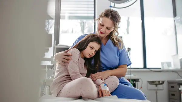 Supportive Doctor Soothing Worried Girl Patient Emergency Room Concept Emotional — Stock Photo, Image