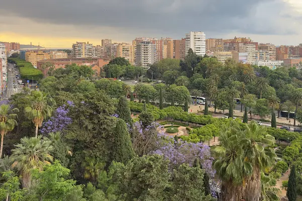 İspanya 'daki Sahne Parkından Gün Doğumu Avrupa Şehir Manzarası Fotoğrafçılığı