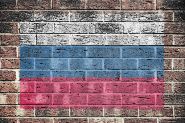 Una Bandiera Della Federazione Russa Sfondo Vecchio Muro Mattoni — Foto Stock
