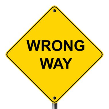 Sarı yol işaretinde yanlış yol tehlike sembolü.