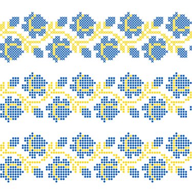 Vektör Ukrayna süsü piksel tarzı çiçekler ve etnik tasarım yapraklarıyla işlenmiş üç dekoratif kenar