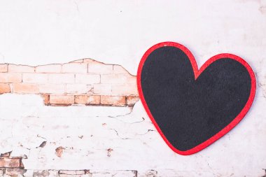 Kalp şeklinde karatahta Sevgililer Günü mesajı