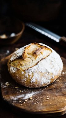 Kırsal ekmek ve altın kabuk.