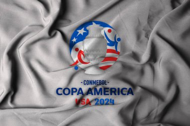 Pringsewu, Lampung; 23 Haziran 2024; Copa America USA 2024 bayrağı saten dalgalanıyor. Uluslararası erkek futbol şampiyonası. 2024 yılı ABD 'de düzenlenecek. Dalgalanan 3B