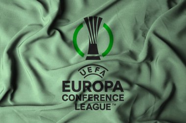 Pringsewu, Lampung; 5 Ekim 2024; Seçici odak bayraklı logo dokusu UEFA Konferans Ligi futbol yarışması, 3 boyutlu illüstrasyon