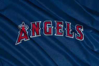 Pringsewu, lamba; 15 Mart 2025; bayrak ve MLB Los Angeles Angels beyzbol takımı logosu, 3d illüstrasyon