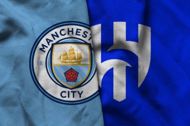 Pringsewu, Lampung; 27 Haziran 2025; Manchester City futbol kulübü kumaşı ve Al Hilal futbol kulübü logosu kombinasyonu