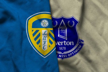 Pringsewu, Lampung; 15 Ağustos 2025; Everton ve Premier Lig takımlarına karşı Leed futbol kulübü logosu tekstil bayrağı