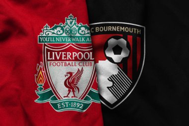 Pringsewu, Lampung; 15 Ağustos 2025; Liverpool futbol kulübü logosu Bournemouth ve Premier League takımlarına karşı tekstil bayrağı