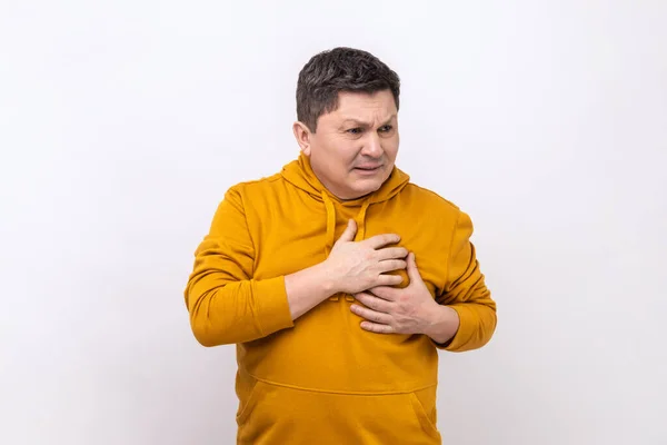 Herzinfarkt Oder Problem Porträt Eines Traurig Schockierten Gutaussehenden Mannes Der — Stockfoto