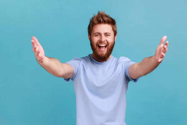 Free Hugs Come Arms Portrait Happy Bearded Man Stretching Hands — Stock Photo, Image