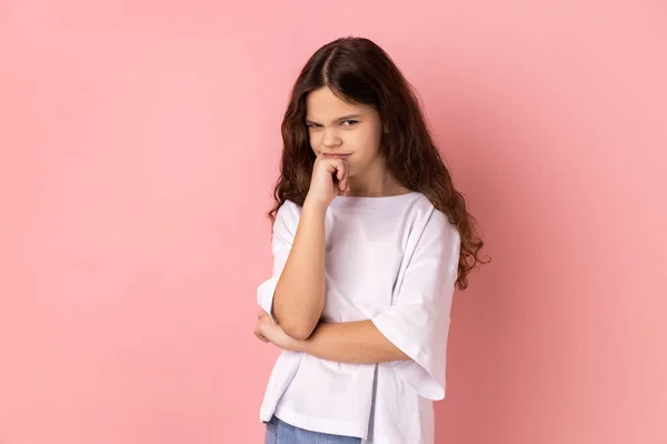 Need Think Portrait Thoughtful Little Girl Wearing White Shirt Holding — Foto Stock