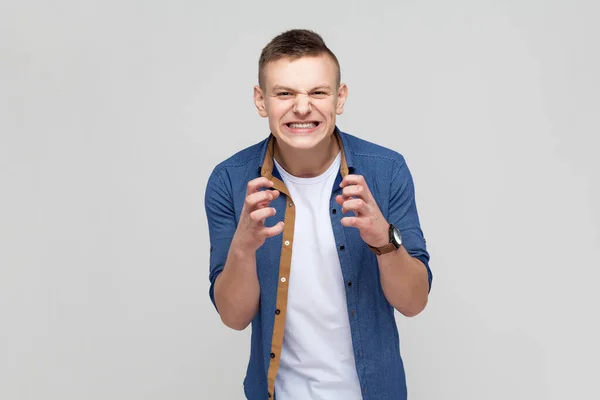 Porträt Eines Wütenden Nervösen Teenagers Blauem Hemd Der Laut Schreit — Stockfoto
