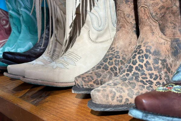Cowboys Handgjorda Läderstövlar Hyllan Butik Texas — Stockfoto
