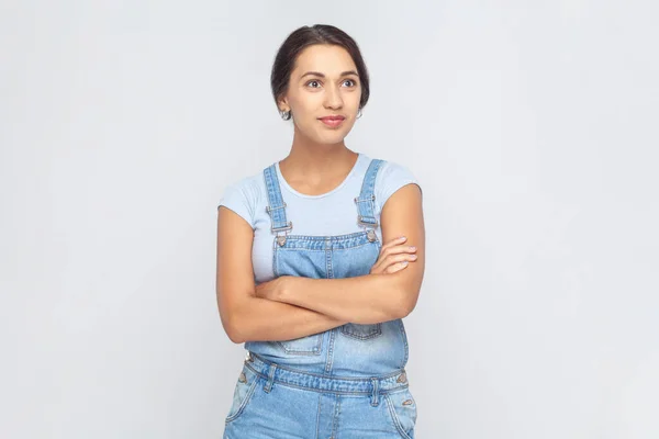 Portrait Calm Smiling Woman Wearing Denim Overalls Standing Crossed Arms — Stock Photo, Image