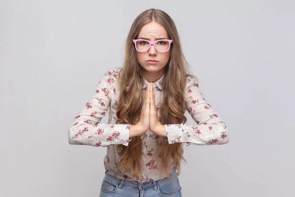 Please Need Your Help Portrait Woman Glasses Long Blond Hair — Stock Photo, Image