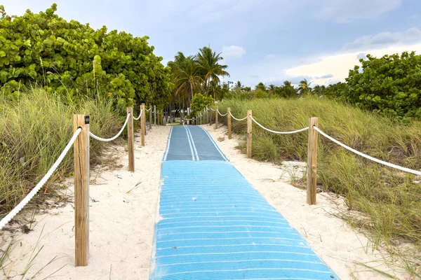 Miami Florida Srpna 2023 Přístupová Rohožka Vede Vchodu Pláž — Stock fotografie