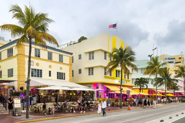 Miami Florida Augusti 2023 Frontal Utsikt Över Leslie Hotellfasad Ocean — Stockfoto