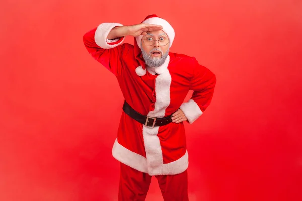 Elderly Man Gray Beard Santa Claus Costume Keeping Palm Head — Stock Photo, Image