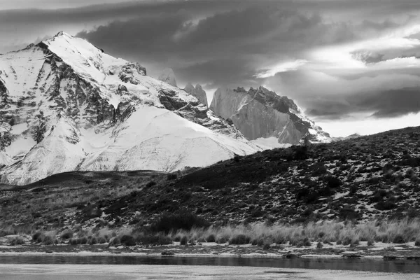 Bergslandskapsmiljö Torres Del Paine Nationalpark Patagonien Chile — Stockfoto