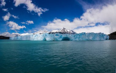 Perito Moreno Buzulu, Los Glaciares Ulusal Parkı, Santa Cruz Eyaleti, Patagonya Arjantin.