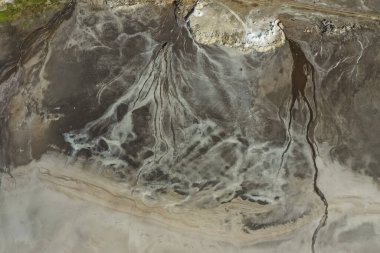 Pampas Manzarası 'ndaki tuzlu göl, La Pampa Eyaleti, Patagonya, Arjantin.