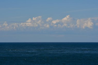 Bulutlu Deniz manzarası, Patagonya, Arjantin.