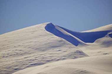 And Dağları manzarası, La Plata Gölü, Huente Co, Chubut Eyaleti, Patagonya, Arjantin.