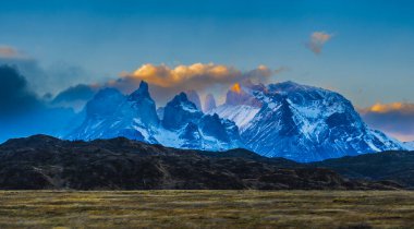 Torres del Paine Ulusal Parkı Manzarası, Patagonya, Şili.