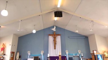 Dini Hristiyan ya da Katolik mihrabının kutlamalara ve cenazelere ibadet etmek için yakın çekimi