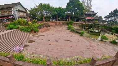 HuangLong 'daki eski binaların çekimleri Çin kasabasına