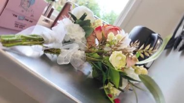 Güzel bir düğün çiçeği ya da buket 