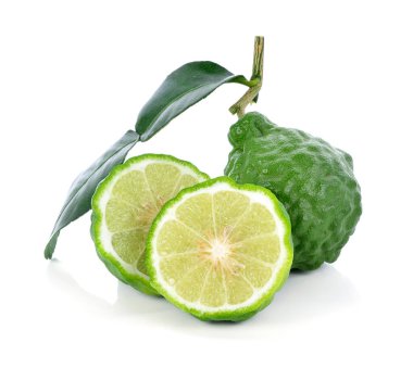 Beyaz arka planda izole edilmiş Bergamot meyvesi .