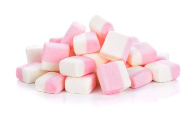 Beyaz arkaplanda izole edilmiş şekerlemeler.