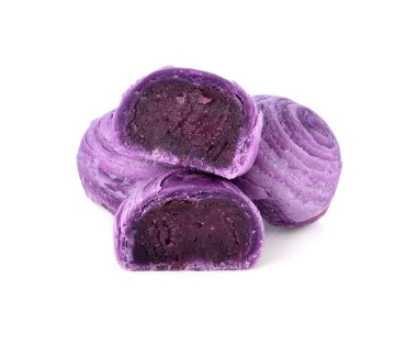 Çin Pastası veya Mor Tatlı Patatesli Tayland Pastası.