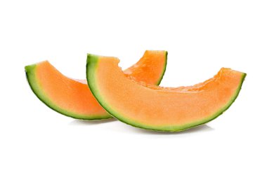 Beyaz arkaplanda izole edilmiş kavun