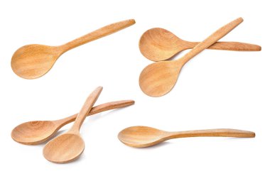 Tahta kaşık beyaz arkaplanda izole edildi