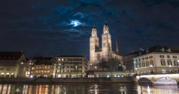 Церковь Река Лиммат Ночью Цюрих Швейцария Отсюда Открывается Прекрасный Вид — стоковое видео