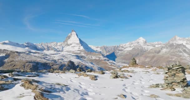 Drohnen Umkreisen Herbst Der Schweiz Majestätische Berggipfel Voller Gestapelter Felswanderungen — Stockvideo
