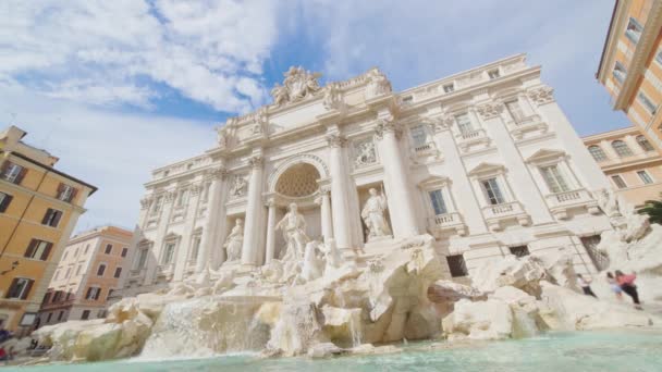 丰塔纳广场 意大利罗马市中心的巴洛克地标 意大利罗马著名的旅游胜地 在阳光明媚的日子里 喷泉和雕塑 欧洲旅行目的地背景 — 图库视频影像