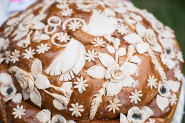 Wedding loaf, wedding Ukrainian tradition