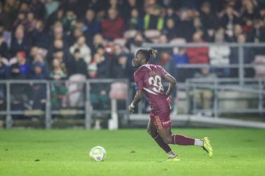 14 Şubat 2025, Cork, İrlanda, SSE Airtricity Men 's Premier Division: Cork City FC 2 - Galway United 2; Jeannot Esua Galway United