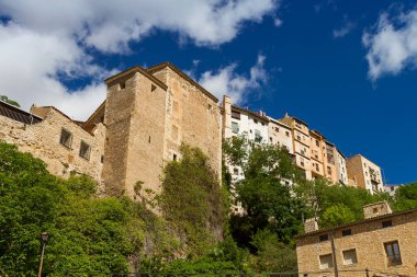 Cuenca, İspanya 'nın Kastilya eyaletinde yer alan bir şehirdir.