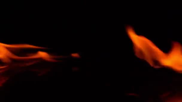 Láng Égő Ereje Lángok Égő Szikrák Közelről Tűz Minták Tűz — Stock videók