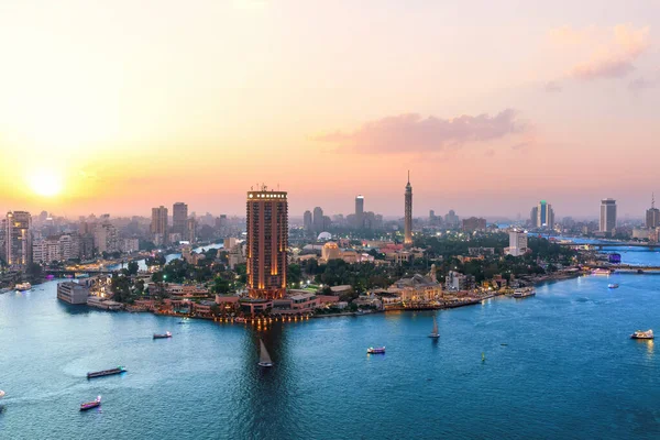 Kairo Antenn Panorama Nilen Med Moderna Byggnader Utsikt Över Solnedgången — Stockfoto