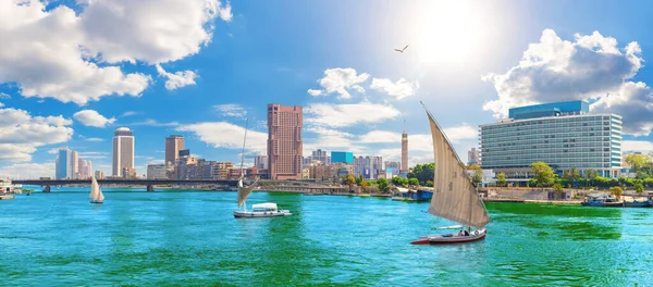 Berømte Nilflod Udsigt Både Skyline Cairo Egypten - Stock-foto