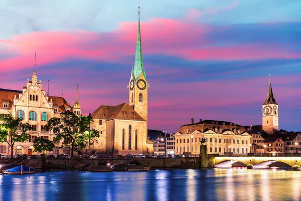 Peters Church Fraumunster Abbey Two Most Popular Places Visit Zurich — Stock Photo, Image